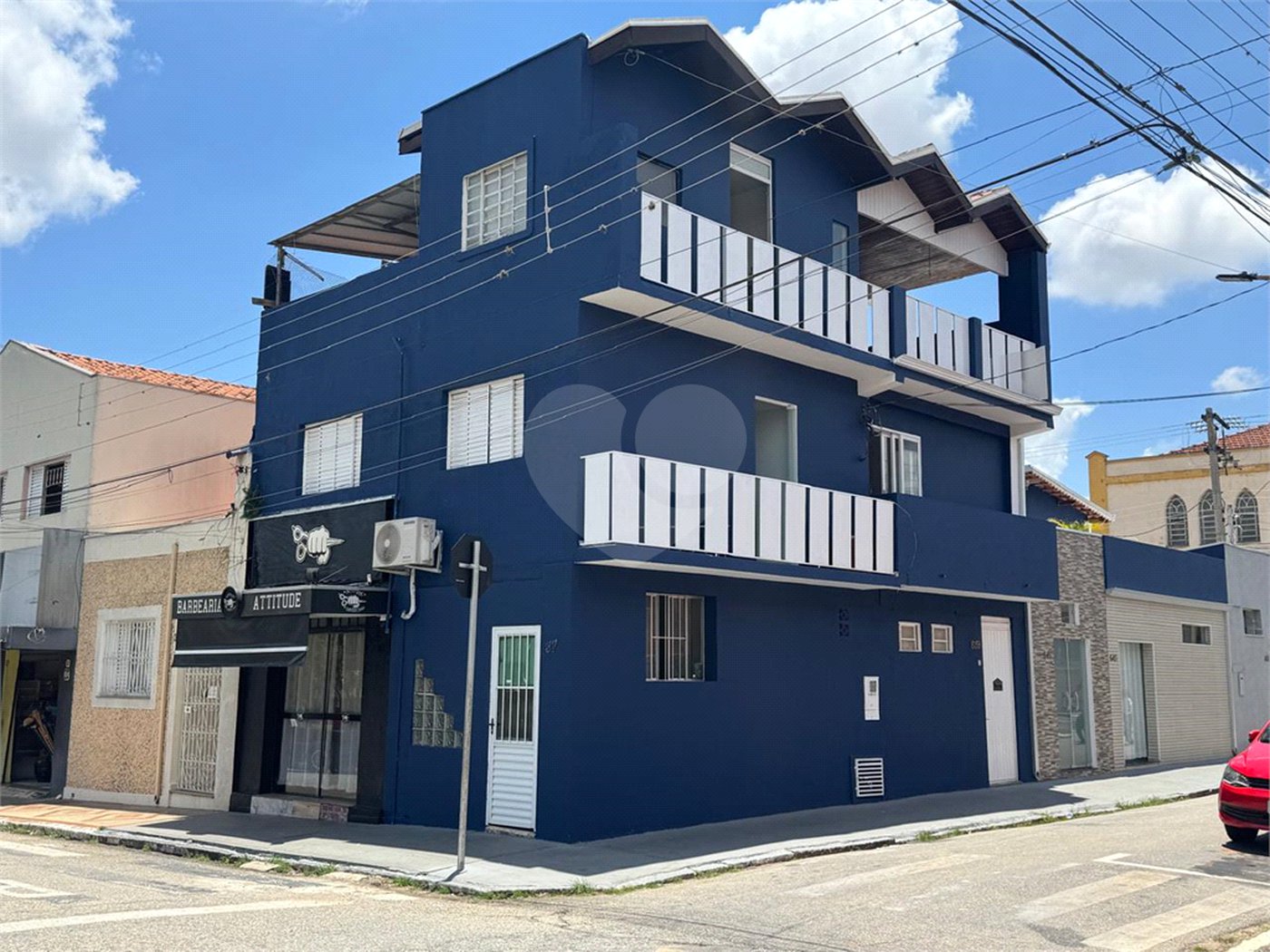 Sobrado à venda com 3 quartos, sendo 1 suíte,  no Centro, Itapetininga, SP