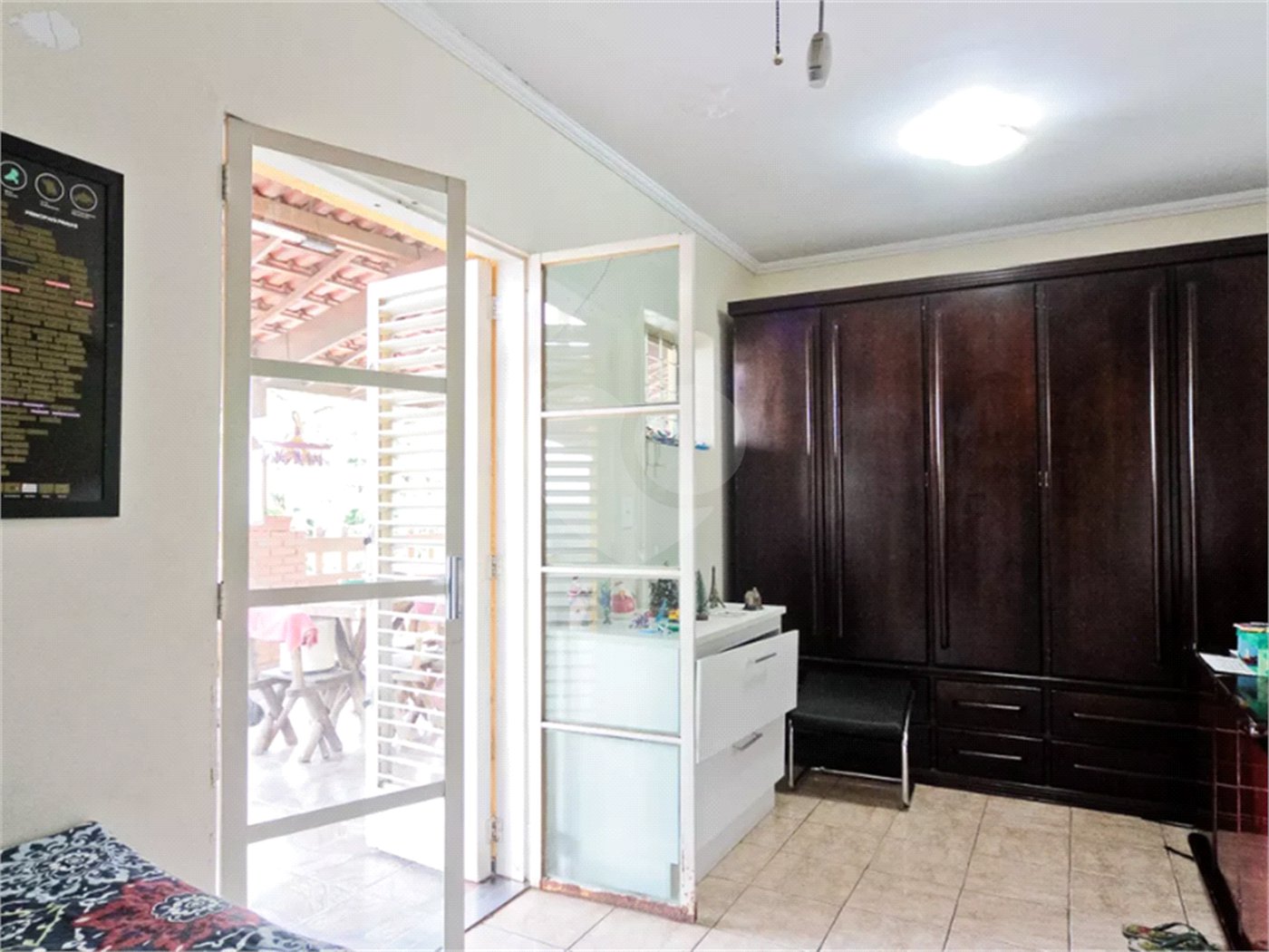 Salão à venda ou para alugar com 3 quartos, sendo 1 suíte, em Jardim Monjolo, São Paulo, SP