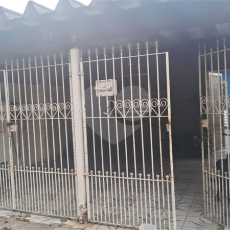 Casa à venda com 3 quartos em Vila Varela, Poá, SP