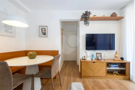 Apartamento à venda com 2 quartos, sendo 1 suíte, em Vila Pompéia, São Paulo, SP