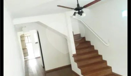 Sobrado à venda com 4 quartos, sendo 1 suíte,  em Tremembé, São Paulo, SP