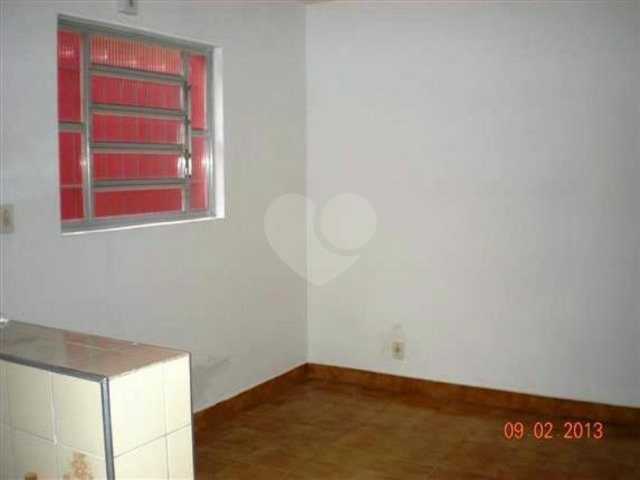 Sobrado à venda com 3 quartos, sendo 1 suíte,  em Vila Nivi, São Paulo, SP
