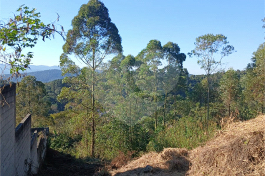 Terreno à venda em Mantiqueira, Mairiporã, SP