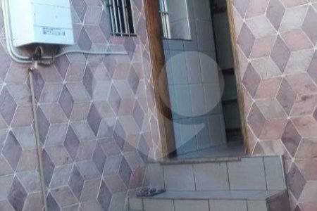 Casa à venda com 4 quartos, sendo 1 suíte, em Parque Vitória, São Paulo, SP