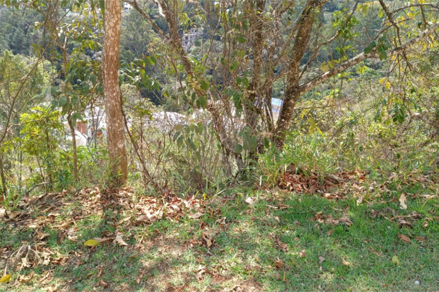 Terreno à venda em Barreiro, Mairiporã, SP