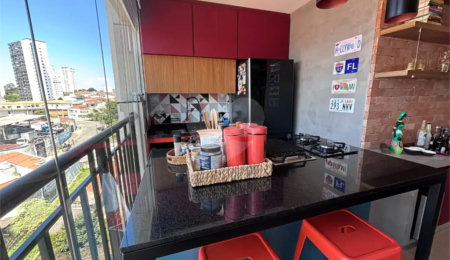 Apartamento à venda com 2 quartos, sendo 1 suíte,  em Vila Bertioga, São Paulo, SP