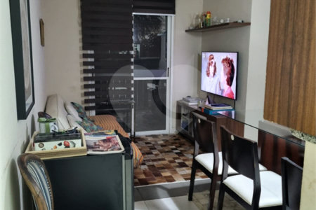 Apartamento à venda com 3 quartos, sendo 1 suíte, em Água Branca, São Paulo, SP