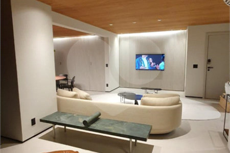 Apartamento à venda com 2 suítes em Vila Olímpia, São Paulo, SP