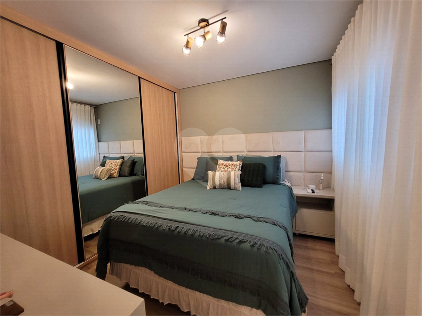 Apartamento à venda com 3 suítes em Parque Campolim, Sorocaba, SP