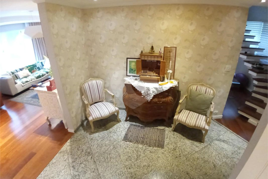 Sobrado à venda com 4 quartos, sendo 2 suítes, em Barro Branco (zona Norte), São Paulo, SP