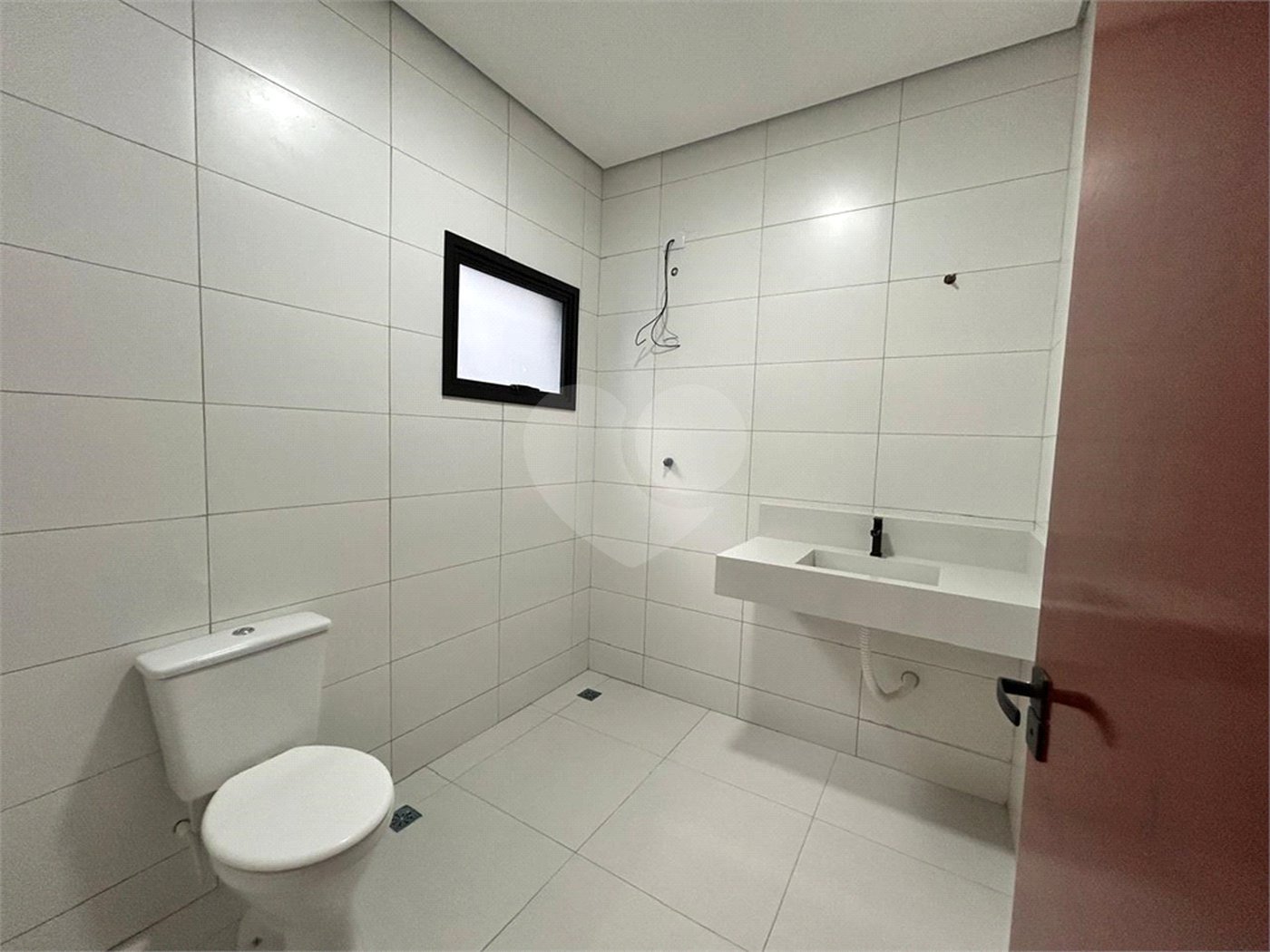Casa à venda com 3 quartos, sendo 1 suíte, no condomínio Ibiti Reserva, Sorocaba - SP