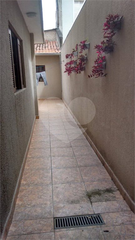 Sobrado à venda com 3 quartos, sendo 1 suíte, em Jardim Suzano, Suzano, SP
