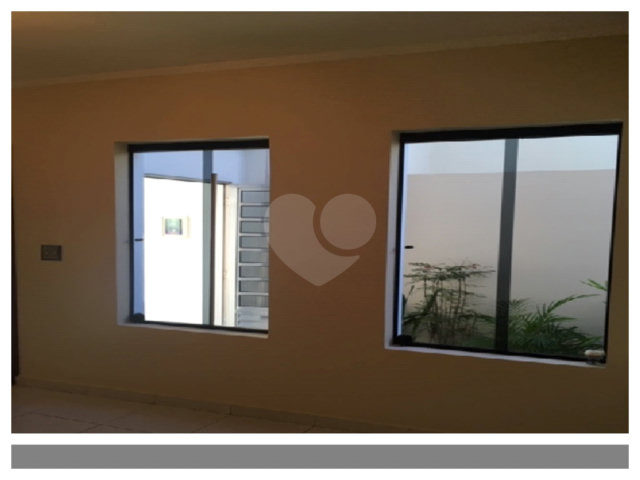 Sobrado à venda com 3 quartos, sendo 1 suíte,  em Vila Guilherme, São Paulo, SP