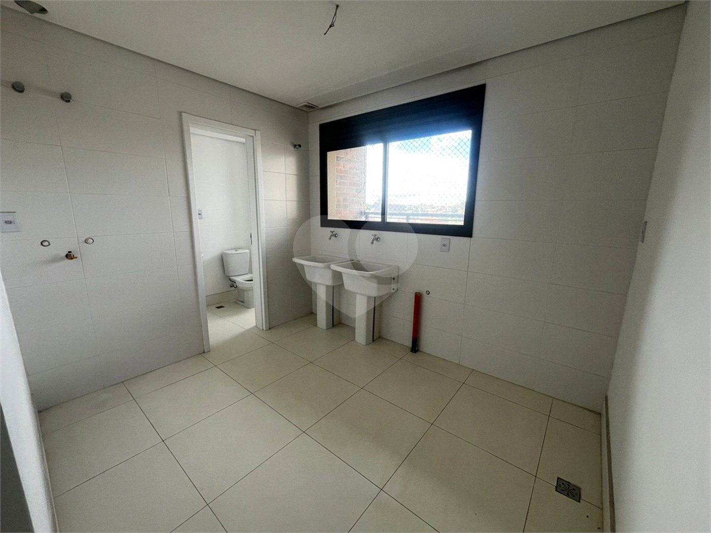 Apartamento à venda com 3 suítes no Centro, Itapetininga, SP