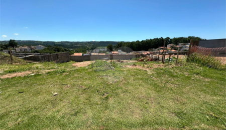 Terreno à venda no condomínio Bosque da Mata, Valinhos - SP
