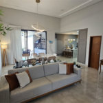 Casa à venda com 4 suítes no condomínio Residencial Helvetia Park, Indaiatuba - SP