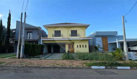 Casa à venda com 3 suítes em Jardim Nova América, Louveira, SP