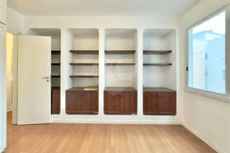 Apartamento à venda com 3 quartos, sendo 1 suíte,  em Leblon, Rio de Janeiro, RJ