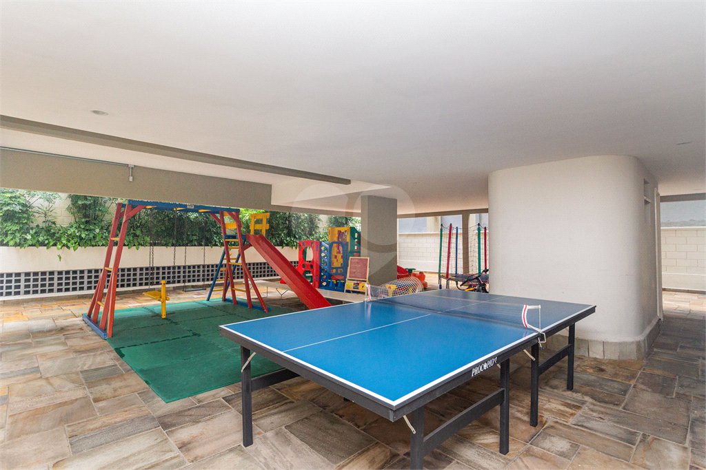 Apartamento à venda com 3 quartos, sendo 1 suíte, em Jardim Paulista, São Paulo, SP