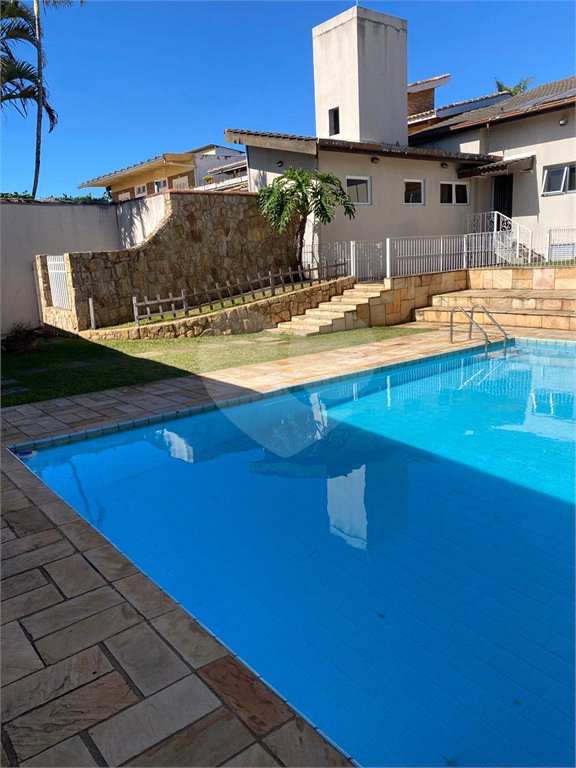 Casa para alugar com 3 suítes em Samambaia Parque Residencial, Atibaia, SP