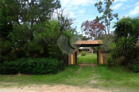 Chácara à venda com 3 quartos, sendo 1 suíte, em Morada do Sol, Sarapuí, SP