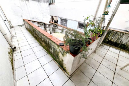 Casa com 3 dormitórios à venda, 119 m² por R$ 689.000,00 - Pompéia - Santos/SP