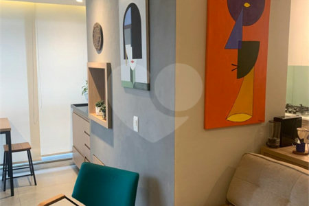 Apartamento à venda com 2 quartos, sendo 1 suíte,  em Barra Funda, São Paulo, SP