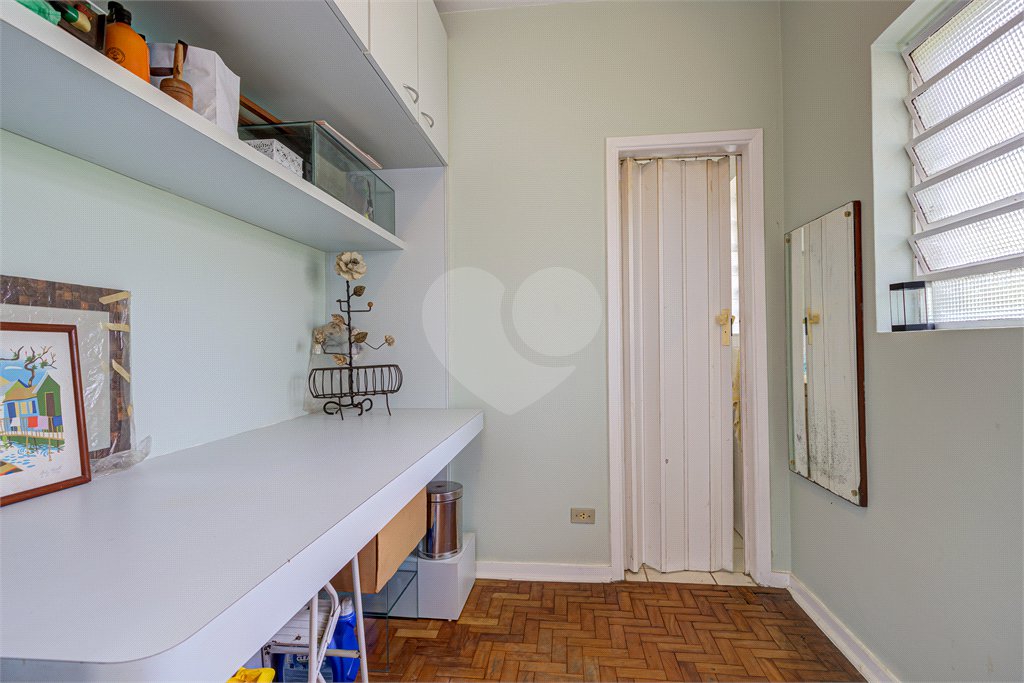 Sobrado à venda com 5 quartos, sendo 3 suítes, em Chácara Monte Alegre, São Paulo, SP