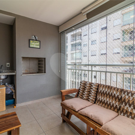 Apartamento à venda com 3 quartos, sendo 1 suíte, em Campo Grande, São Paulo, SP