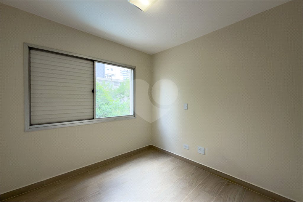 Apartamento à venda com 3 quartos, sendo 1 suíte, em Planalto Paulista, São Paulo, SP