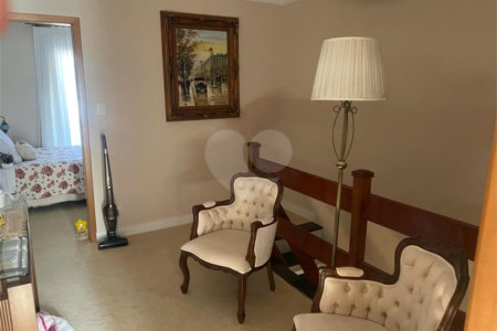 Casa à venda com 3 quartos, sendo 1 suíte, em Parque Vitória, São Paulo, SP