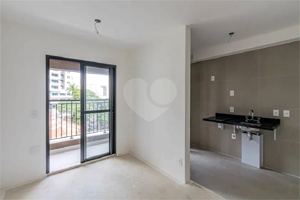 Apartamento à venda ou para alugar com 2 quartos em Água Branca, São Paulo, SP