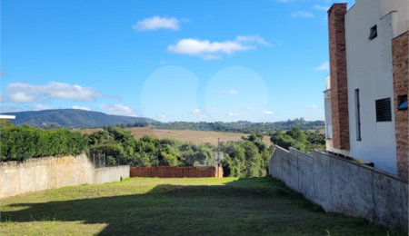 Terreno à venda no condomínio Village Ipanema 1, Araçoiaba da Serra - SP