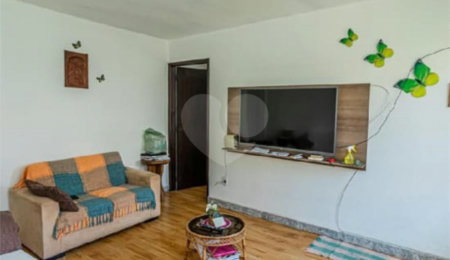 Sobrado à venda com 4 quartos no Brasilândia, São Paulo, SP