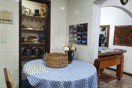 Casa à venda com 5 quartos, sendo 2 suítes,  em Rio Comprido, Rio de Janeiro, RJ