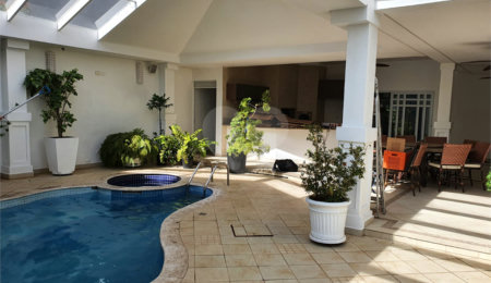 Casa à venda ou para alugar com 5 suítes no condomínio Residencial Morumbi Q.1, São Paulo - SP