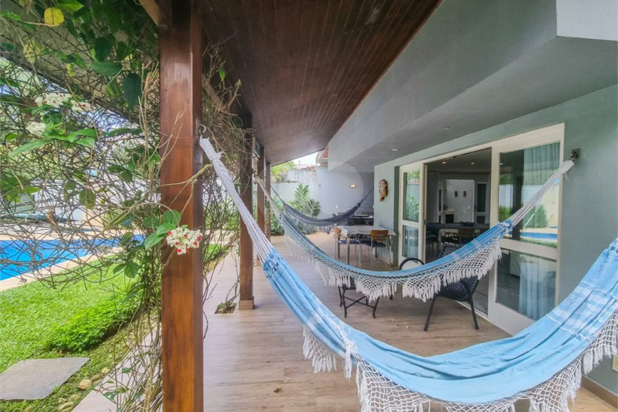 Casa à venda com 6 quartos, sendo 4 suítes,  em Riviera de São Lourenço, Bertioga, SP