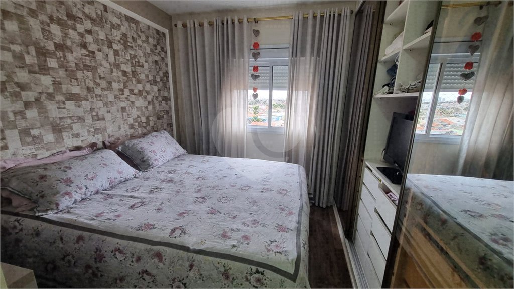 Apartamento à venda com 3 quartos, sendo 1 suíte,  em Chácara São João, São Paulo, SP