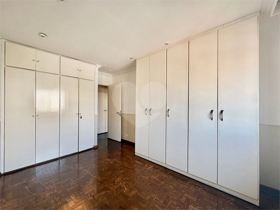 Apartamento à venda com 4 quartos, sendo 1 suíte, em Chácara Santo Antônio, São Paulo, SP