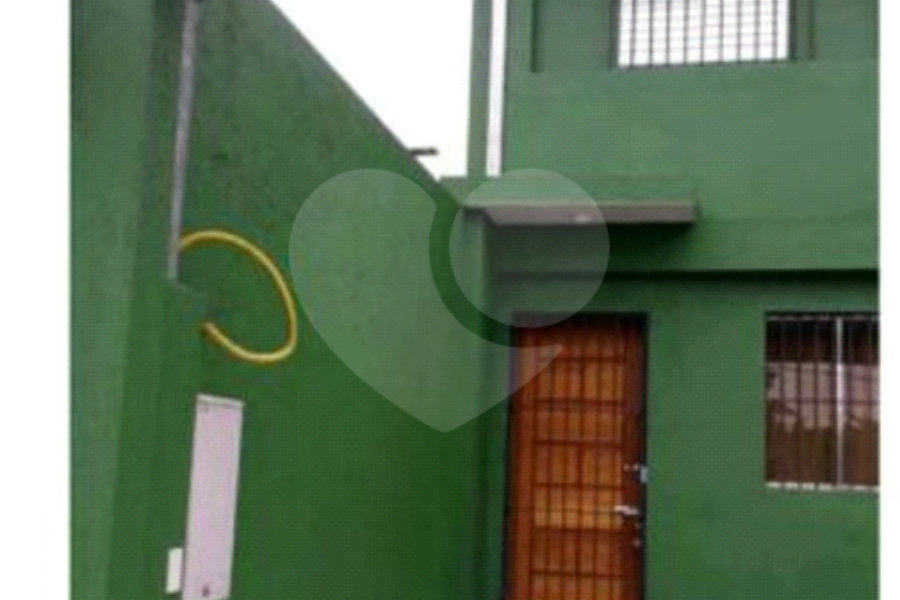 Sobrado à venda com 6 quartos, sendo 2 suítes, em Butantã, São Paulo, SP