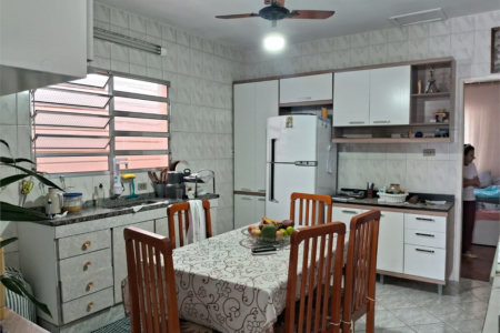 Sobrado à venda com 3 quartos em Jardim Humaitá, São Paulo, SP