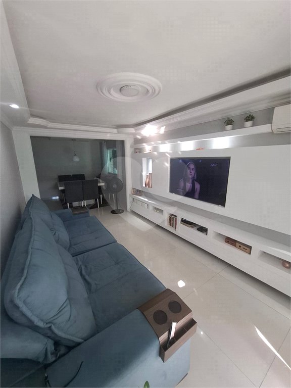 Casa à venda ou para alugar com 2 quartos, sendo 1 suíte, no condomínio Sem Nome Estrada Guandu do Sapê 1444, Rio de Janeiro - RJ