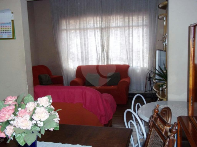Sobrado à venda com 3 quartos em Santana, São Paulo, SP