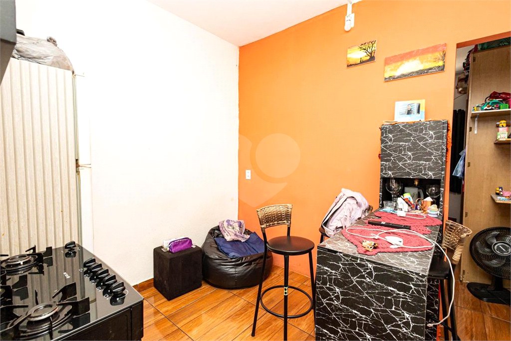 Apartamento à venda com 30m², 1 quarto e sem vaga