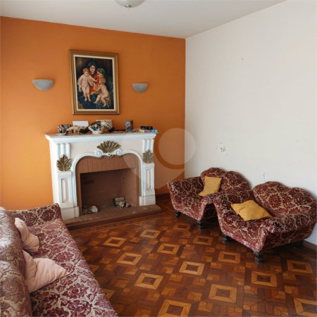 Casa/sobrado para locação no Centro