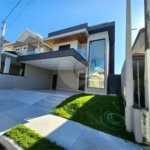 CASA A VENDA 280M², 4 DORMITORIOS, 4 SUITES, 4 VAGAS - URBANOVA - SÃO JOSÉ DOS CAMPOS/SP.