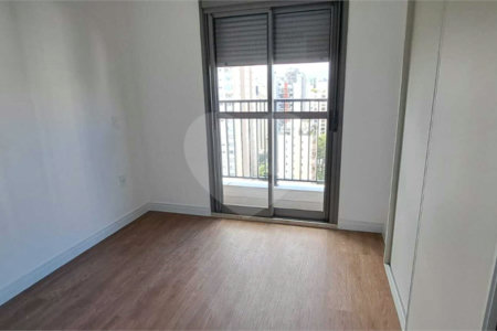 Apartamento á venda em Moema 75m² 2 Suítes 2 Vagas