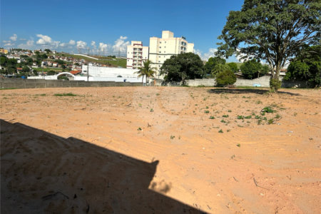 Terreno à venda em Granjas Santa Terezinha, Taubaté, SP