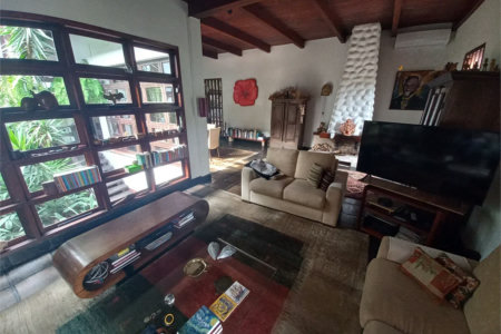 Sobrado à venda com 4 quartos, sendo 2 suítes,  em Fazenda Morumbi, São Paulo, SP