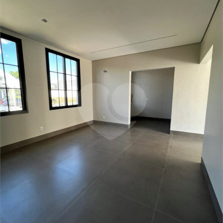 Casa à venda com 4 quartos, sendo 2 suítes,  no condomínio Florais Itália, Cuiabá - MT